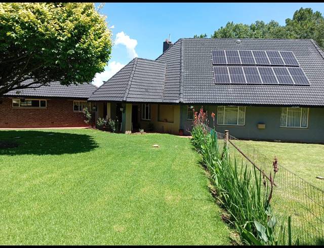5 BEDROOM HOUSE FOR SALE IN KOOKRUS